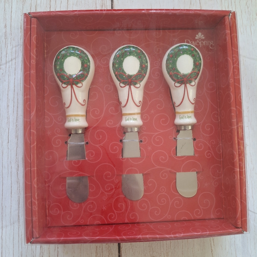 Dayspring Christmas Wreath Cheese Spreaders Set of 3 NWT Religious Hostess Gift